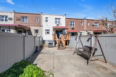 Welcome to this beautifully maintained 3-bedroom, 1.5-bath gem - photo 17