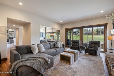 There aren't many homes where you can watch a golf shot land - photo 17