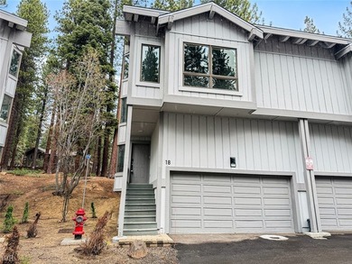 Exceptional remodeled end-unit with premier Championship Golf - photo 9