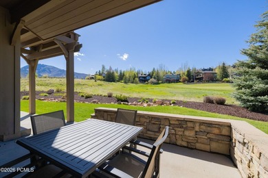 There aren't many homes where you can watch a golf shot land - photo 19