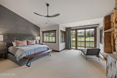 There aren't many homes where you can watch a golf shot land - photo 20