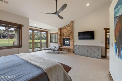 There aren't many homes where you can watch a golf shot land - photo 22