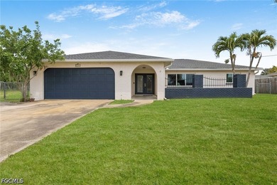 Welcome to this beautifully maintained pool home offering nearly - photo 1