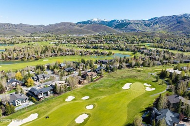 There aren't many homes where you can watch a golf shot land - photo 49