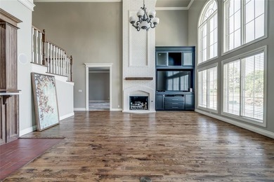Beautiful home with one of the best backyard views of Oak Tree - photo 10