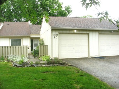 Great find at the Pointe! Completely renovated condo on a - photo 1