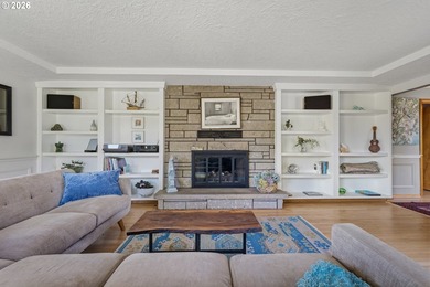 Beautifully updated classic 1959 Mid-Century ranch situated on a - photo 4
