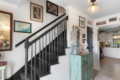 Built in 2006 and beautifully upgraded, this meticulously - photo 7