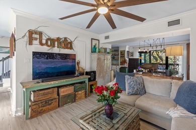 Built in 2006 and beautifully upgraded, this meticulously - photo 8