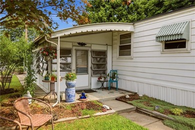 Are you looking to downsize, or for a year round vacation - photo 1