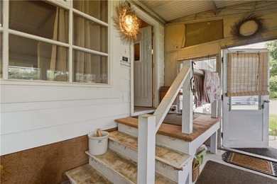 Are you looking to downsize, or for a year round vacation - photo 4