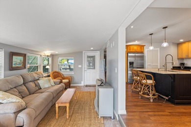 Back on the market and offering a rare second chance! Though no - photo 8