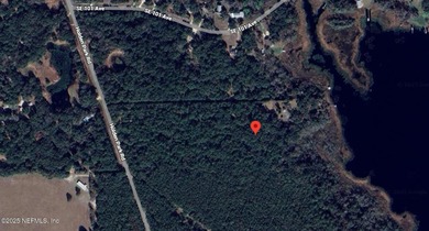Lake Acreage For Sale in Hawthorne, Florida
