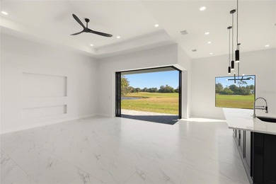 One or more photo(s) has been virtually staged. Where