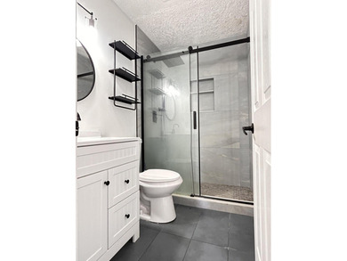 Wonderful pool home situated on a spacious corner lot. This - photo 7