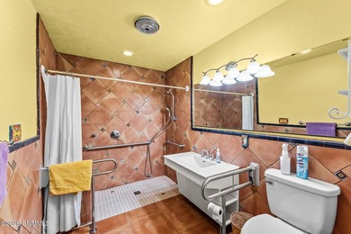 Rare find on a half-acre lot: four-car garage, heated pool, 32 - photo 31