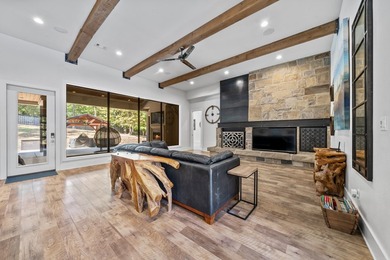 Refined Spaces, Relaxed Living! Set within an exclusive gated - photo 4