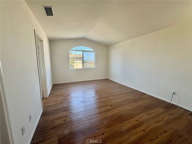 Beautiful 4-bedroom, 3-bath single-family home in a desirable - photo 17