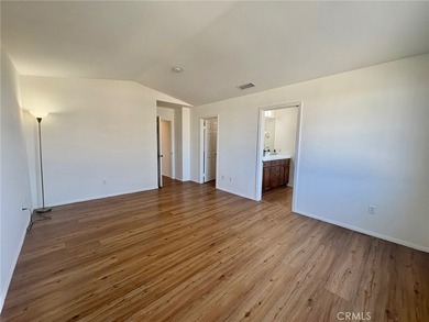 Beautiful 4-bedroom, 3-bath single-family home in a desirable - photo 18