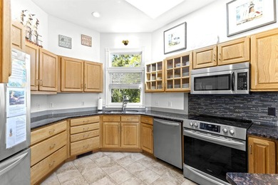Luxury Beachfront Living! Experience the best of Cape May Point - photo 28