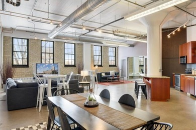 Historic Cream of Wheat factory loft in NE Minneapolis. A true - photo 34