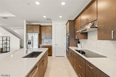 Welcome to a stunning, one-of-a-kind two-story home in vibrant - photo 4