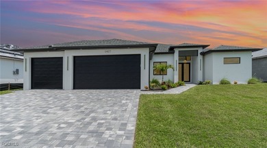 Cape Coral Lakes Area Home For Sale in Cape Coral Florida