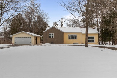 Lake Home For Sale in Shawano, Wisconsin