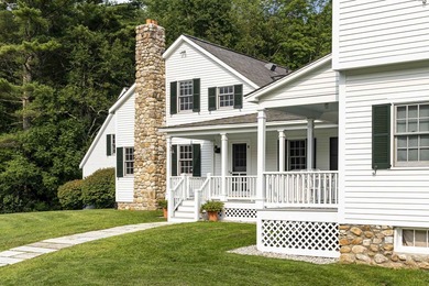 Boorn Brook Farm combines the rich character of history and the - photo 12
