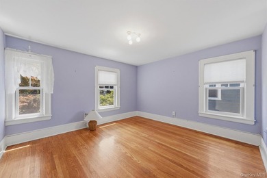 Welcome to this charming 3 bedroom, 2 bathroom home that - photo 18