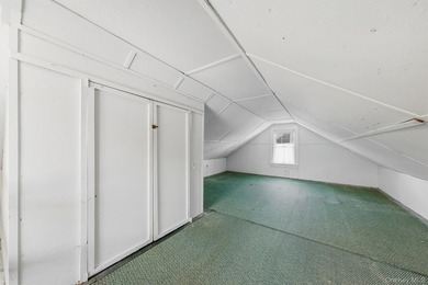 Welcome to this charming 3 bedroom, 2 bathroom home that - photo 21