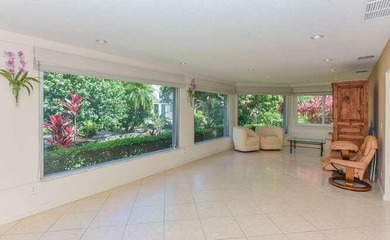 A garden paradise awaits you in the highly sought after French - photo 21