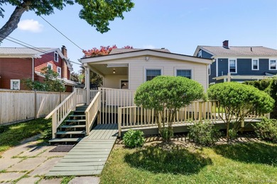 Welcome to this charming 3 bedroom, 2 bathroom home that - photo 25