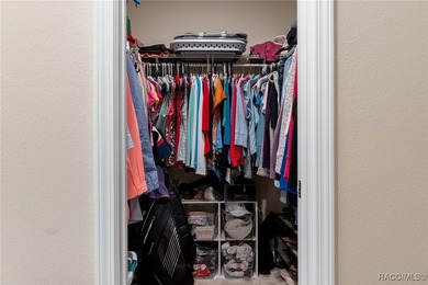 One or more photo(s) has been virtually staged. Bright and sunny - photo 25