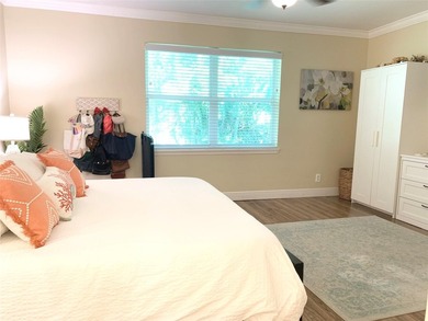 Located in an upscale, relaxed, coastal beach town of East - photo 25