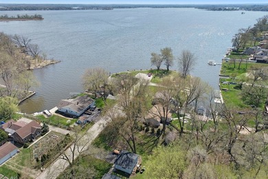 Experience year-round living in the heart of the Chain O'Lakes - photo 4