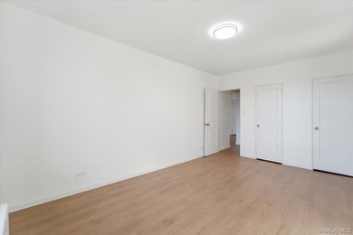 Oversized one-bedroom unit in the heart of Rego Park offering - photo 8
