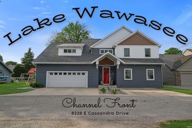 Lake Home For Sale in Syracuse, Indiana