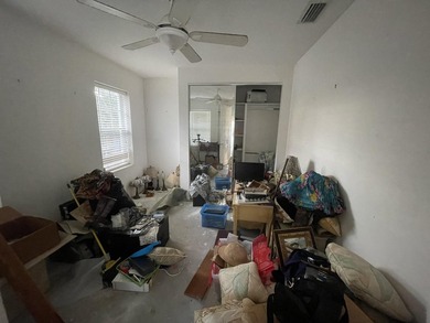 Located on a quiet, shaded street in a peaceful and - photo 10