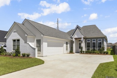 Lake Home For Sale in Prairieville, Louisiana