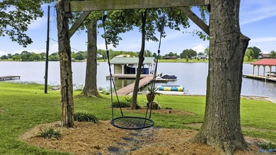 Just Listed! A Fabulous & truly one-of-a-kind 4BR/4.5BA - photo 4