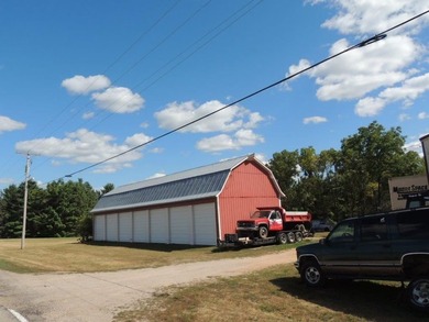 Additional listing photo 3