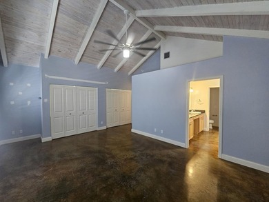 Welcome to SoNew Lofts in the heart of Fort Lauderdale! This - photo 24
