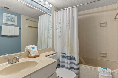 A must see!!! Beautiful coastal cottage in the highly sought - photo 34