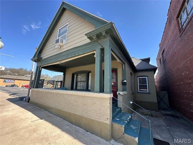 Mississippi River - Clark County Home For Sale in Hannibal Missouri