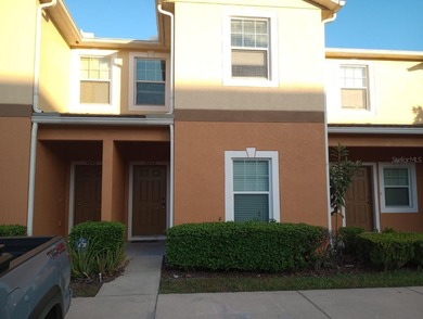 (private lake, pond, creek) Townhome/Townhouse For Sale in Lakeland Florida
