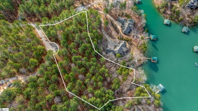 Lake Keowee Acreage For Sale in Six Mile South Carolina