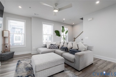 Experience elevated city living in this exceptional modern 3 Bed - photo 8
