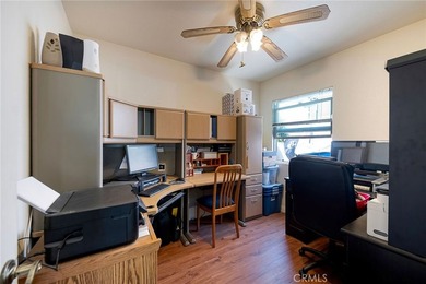 Spacious remodeled 3-bedroom home with an additional room ideal - photo 14