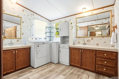 Welcome to 7019 Broken Arrow - a beautifully maintained Hill